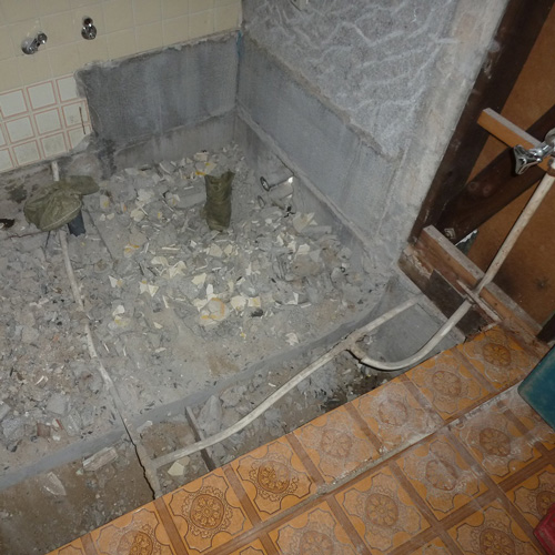 京都市伏見区K様　浴室のリフォーム施工前